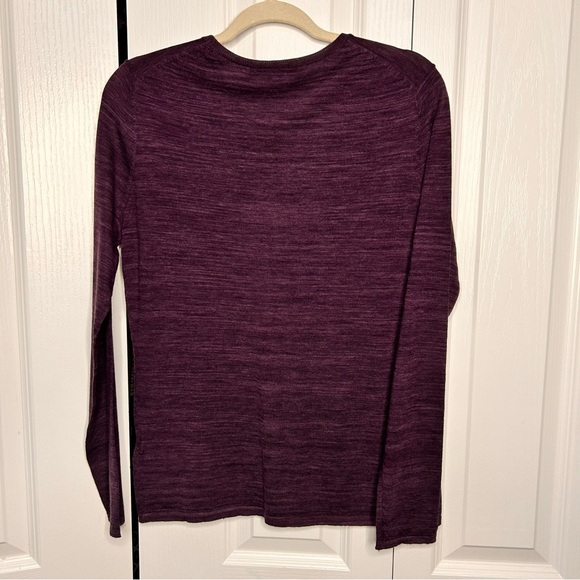 Brooks Brothers Extra Fine Italian Merino Wool Purple Long Sleeve Sweater M - Picture 7 of 8